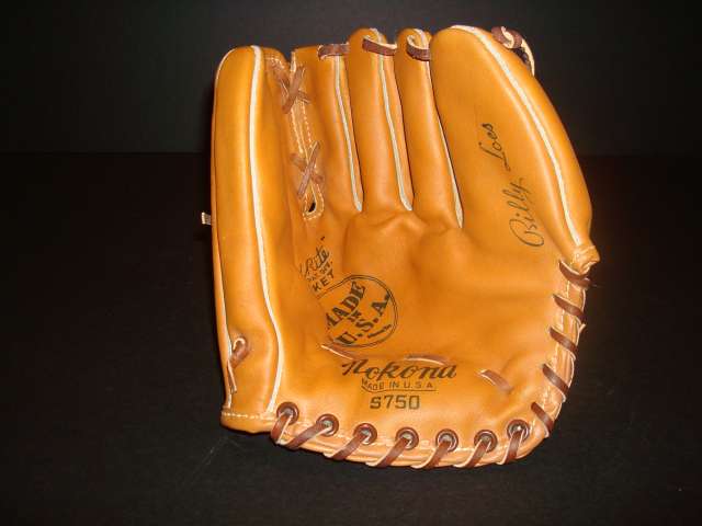 Billy Loes Nokona S750 Front